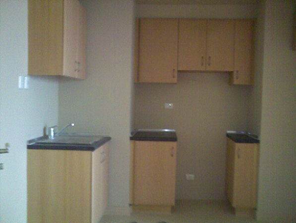 1BR Condo in One Central Park Condo, Quezon City For Sale