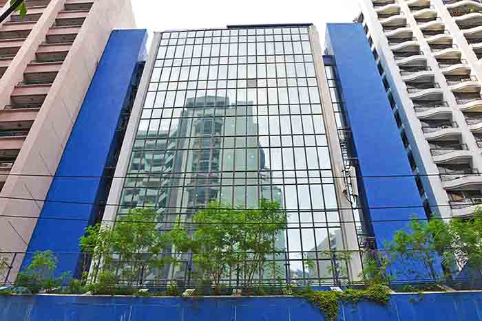 Office Space for Lease in iAcademy Plaza, Sen. Gil Puyat Ave., Makati