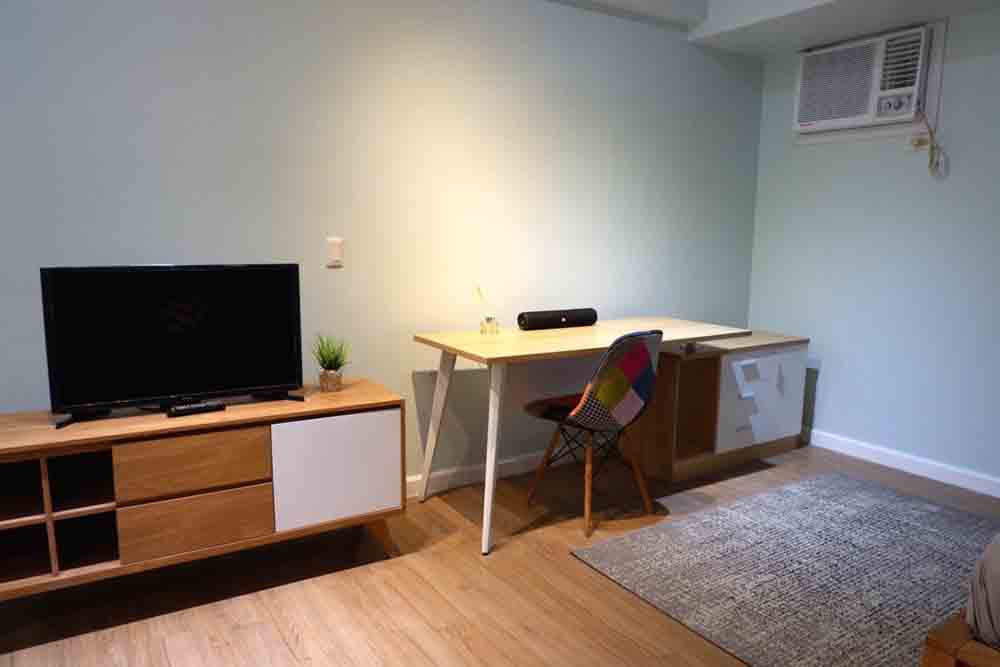 Studio Condo for Rent in Two Serendra, Bonifacio Global City, Taguig