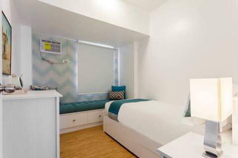 2BR unit for lease in Avida Towers Alabang, Muntinlupa